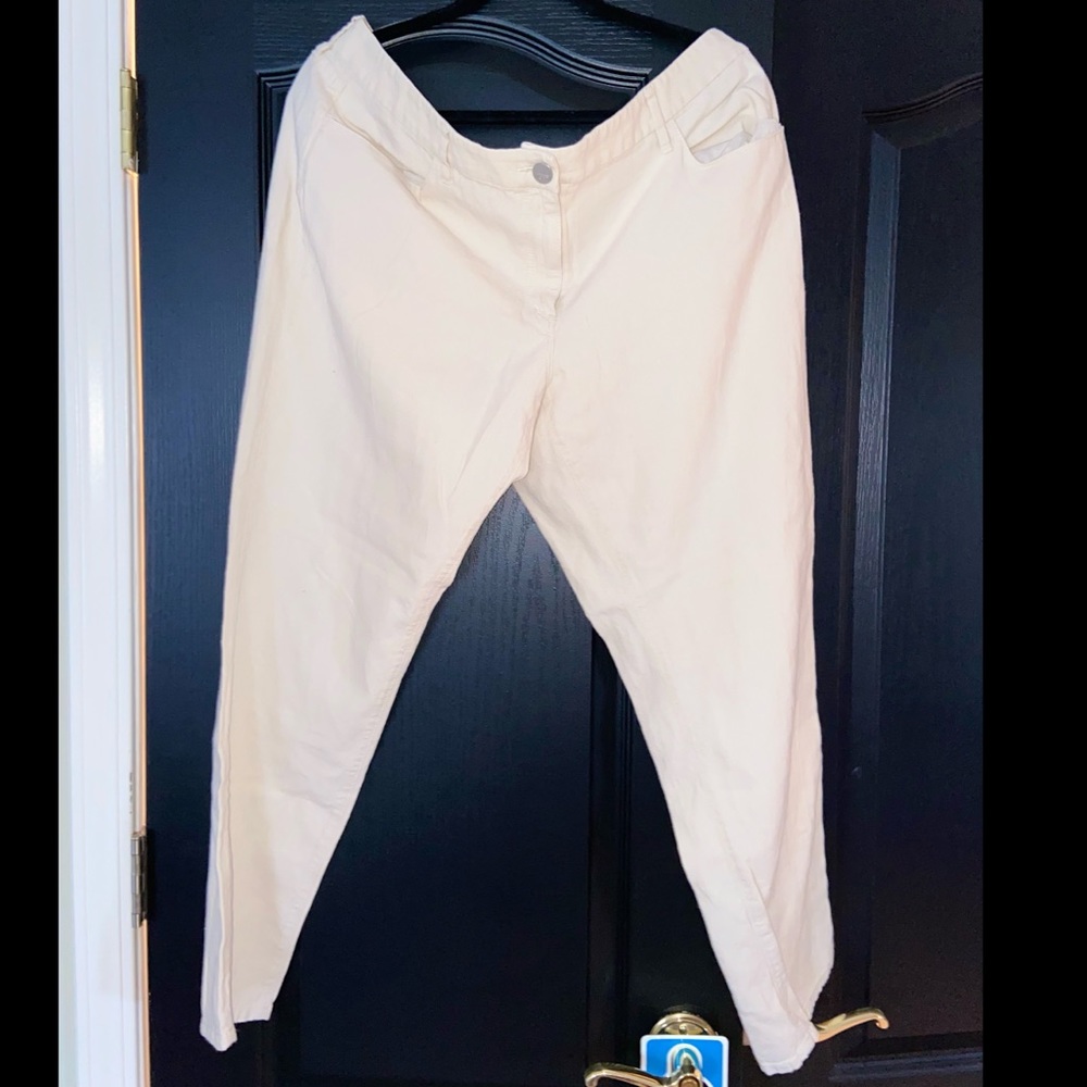 Anne Taylor Loft Cream Pants